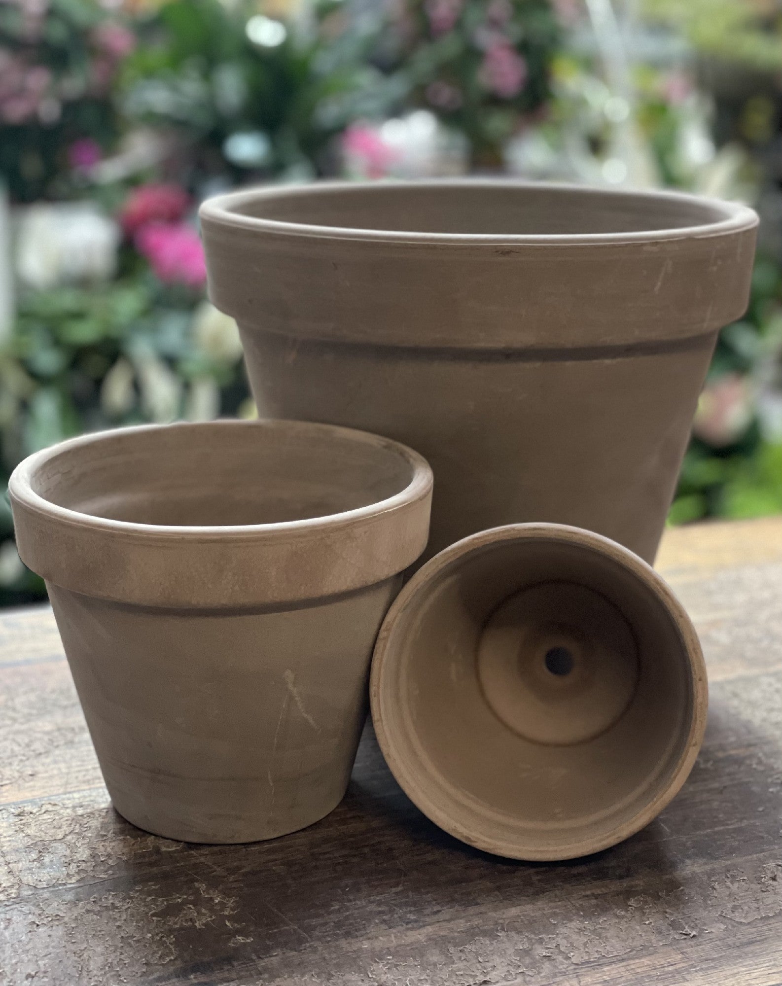 Plain Garden Pot -- Greige front view