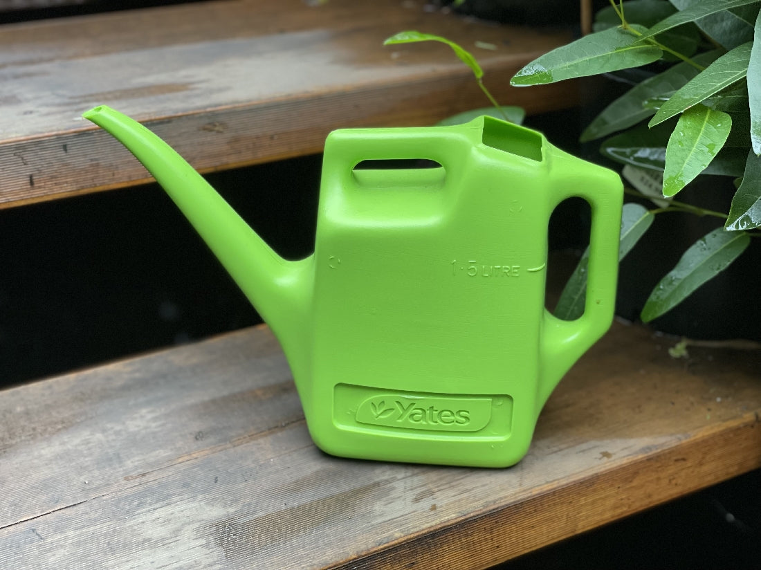 YATES WATERING CAN