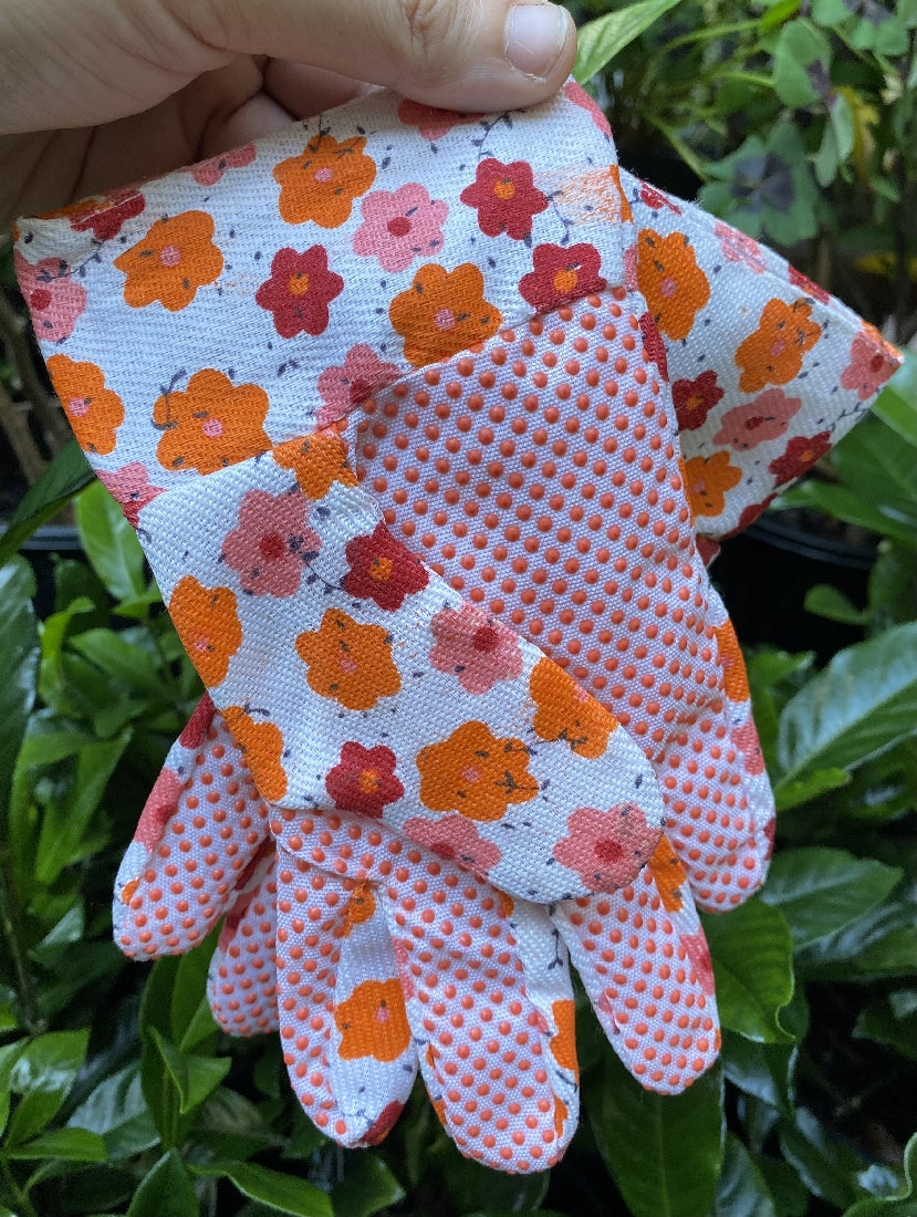 Childs Garden Gloves detail view