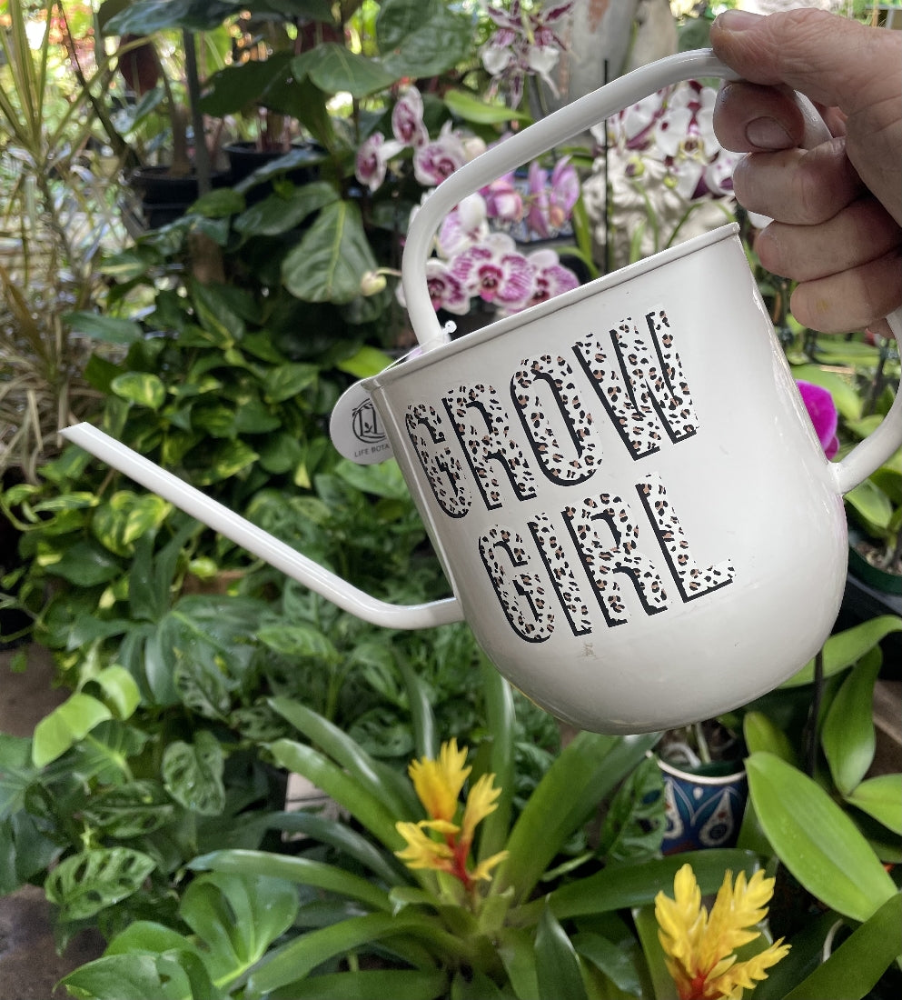 METAL WATERING CAN 2LTR GROW GIRL
