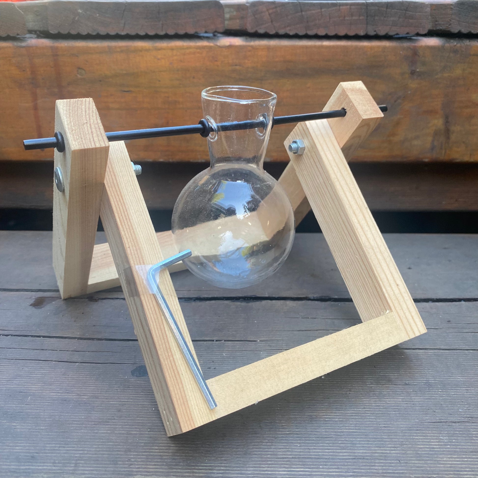 Ryset Propagation Station One Bulb available at Newtown Garden Market